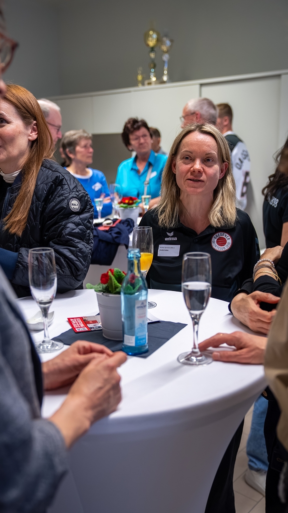 Bild 6: H 260327 Netzwerk Springergala 48