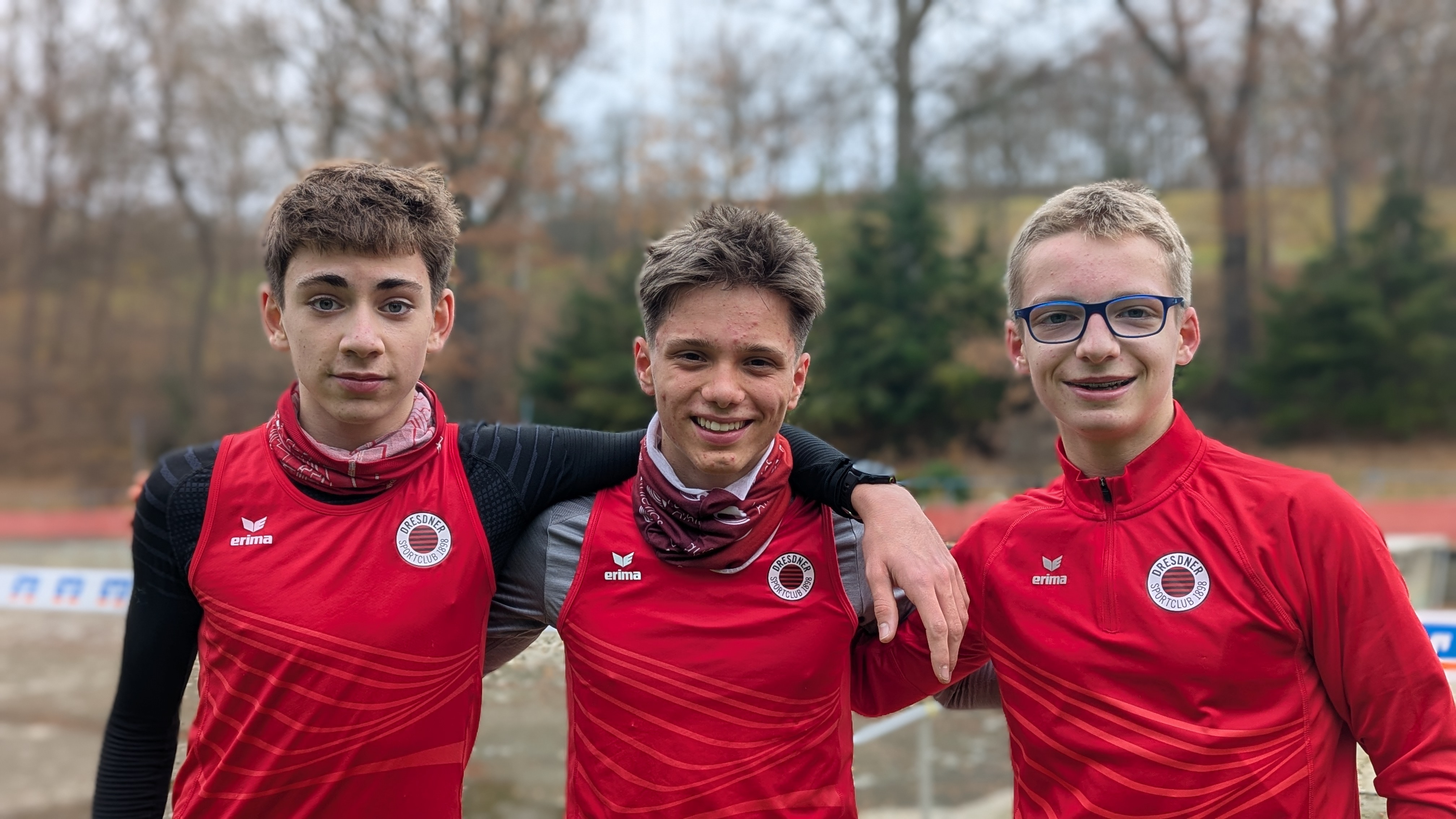 PXL 20251115 115212432.PORTRAIT