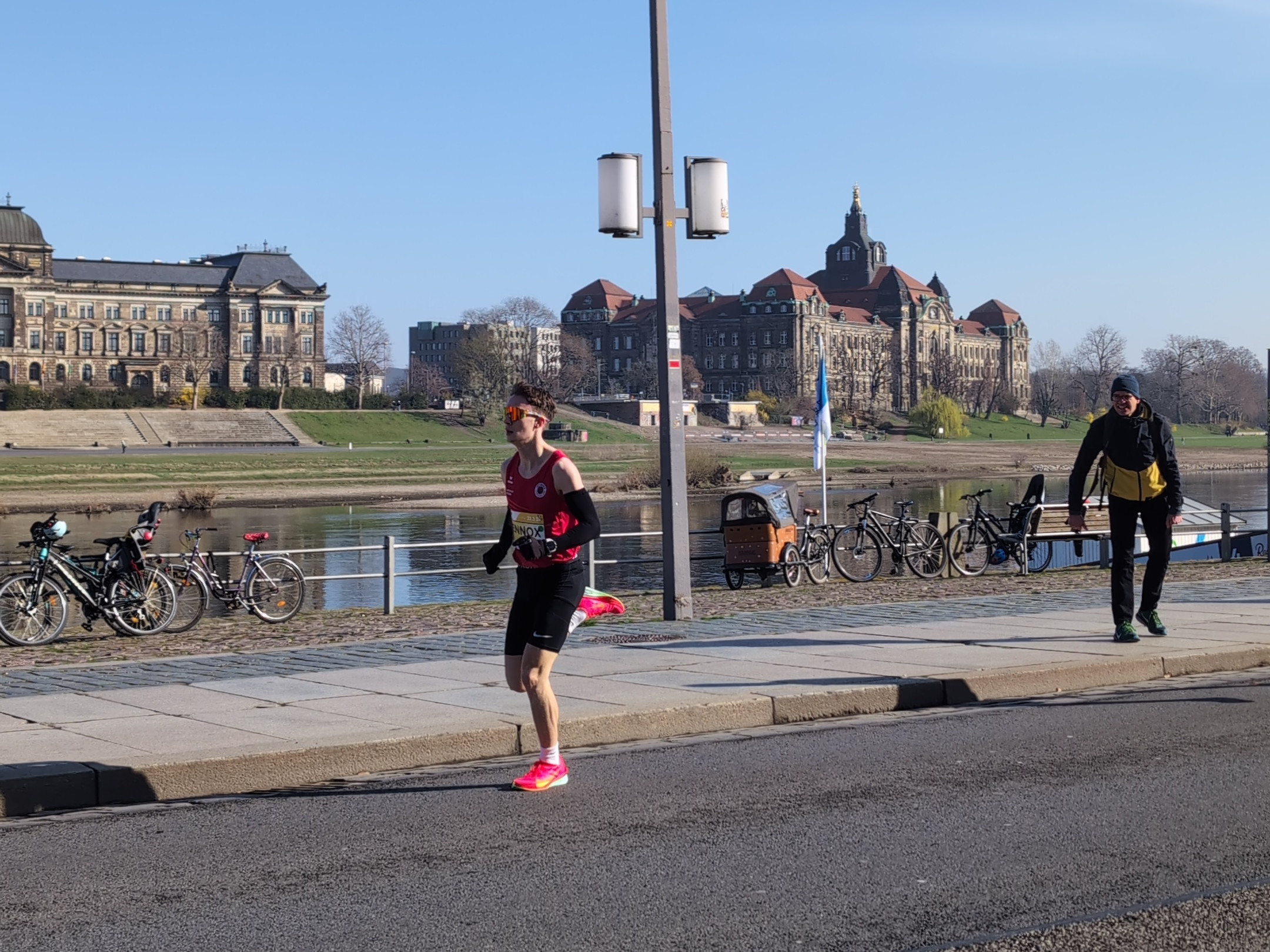 PXL 20260322 081917070