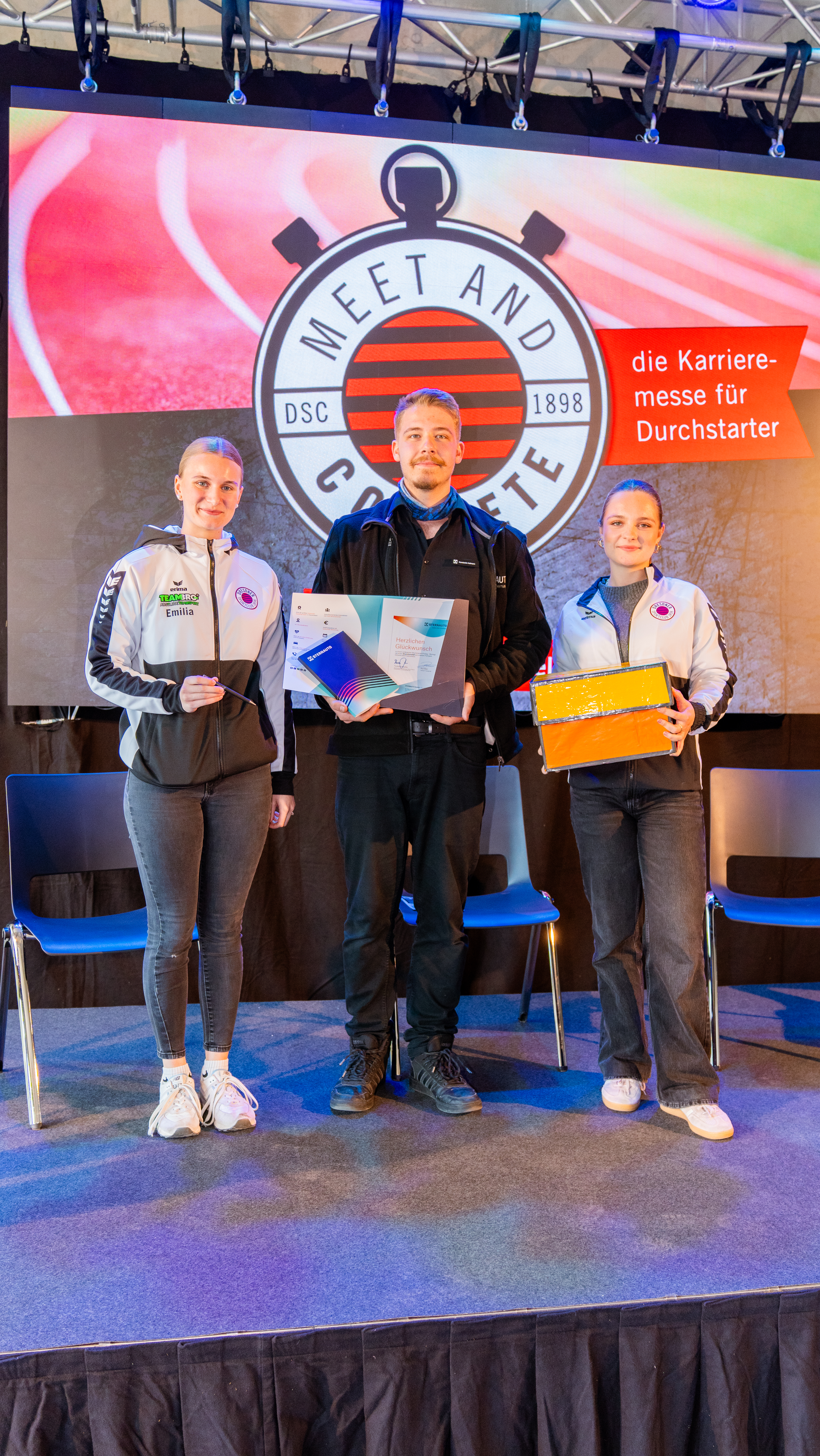 Bild 1: 20251002   Karrieremesse25 172