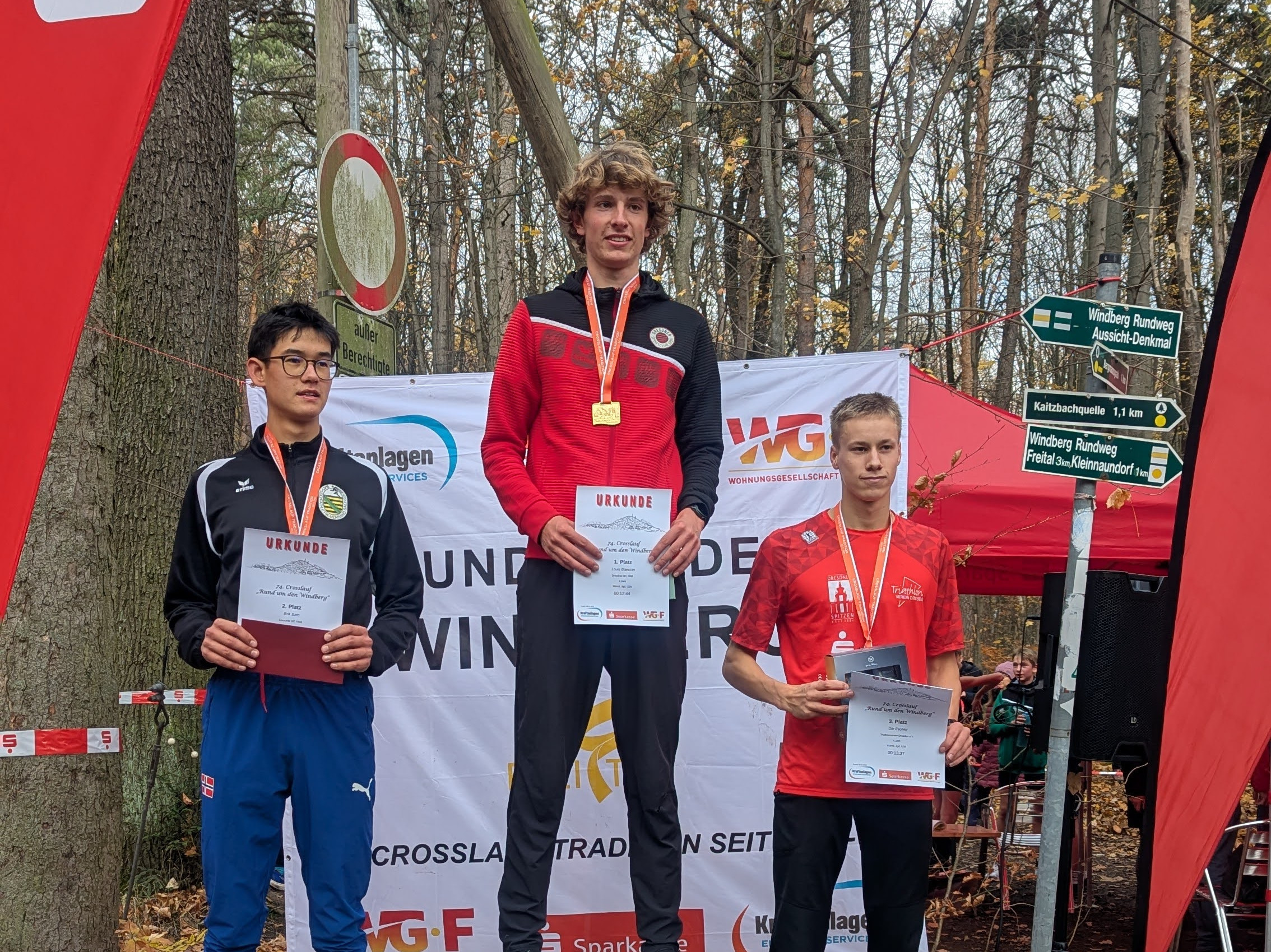 PXL 20251109 105612687