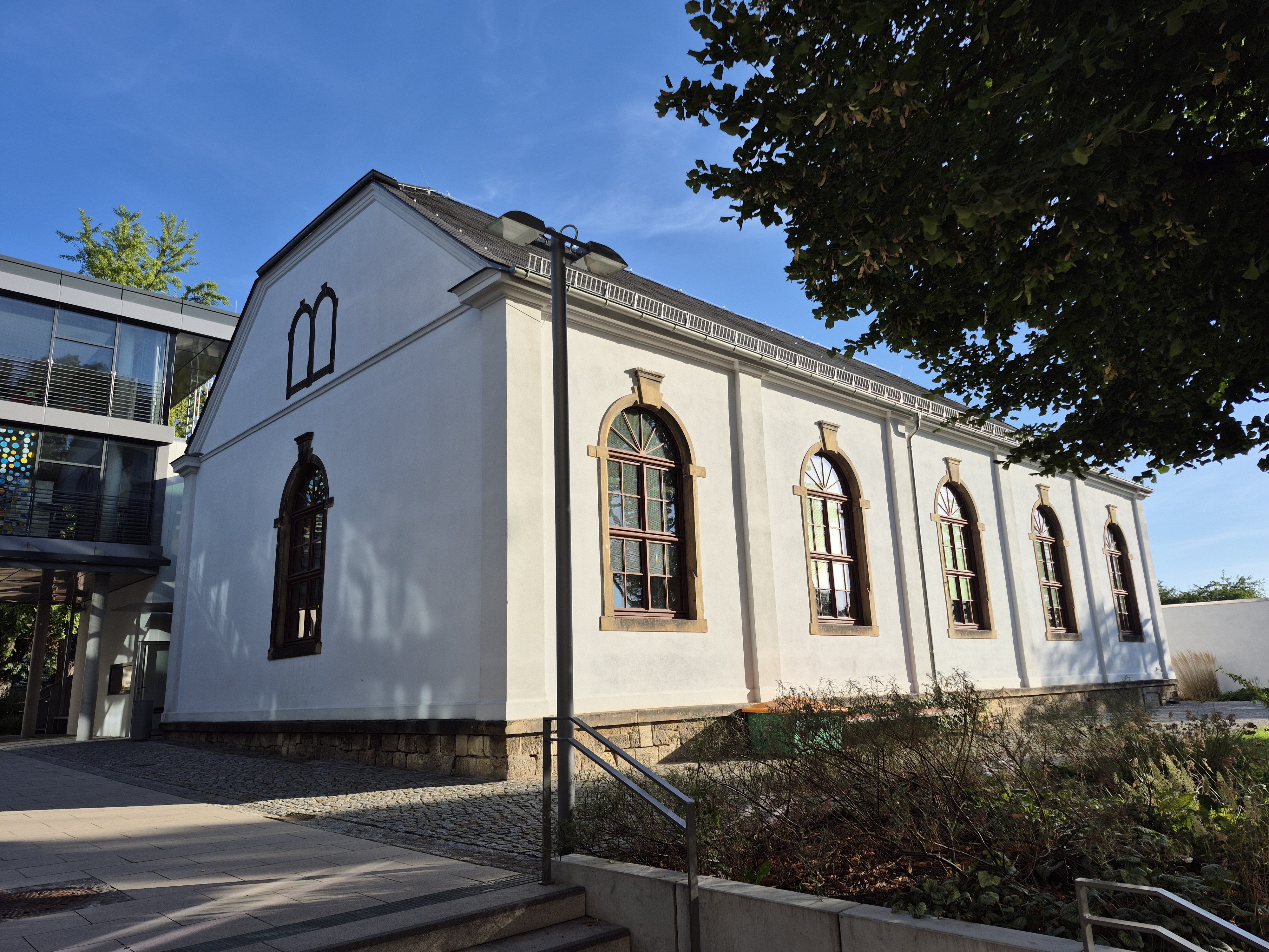 Turnhalle 76. OS