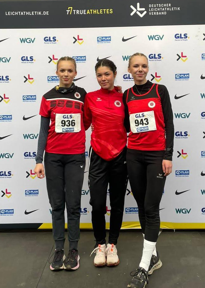 Unsere weiblichen Starter: Taja Mavius, Lotta Pitzschke und Ida Sommer