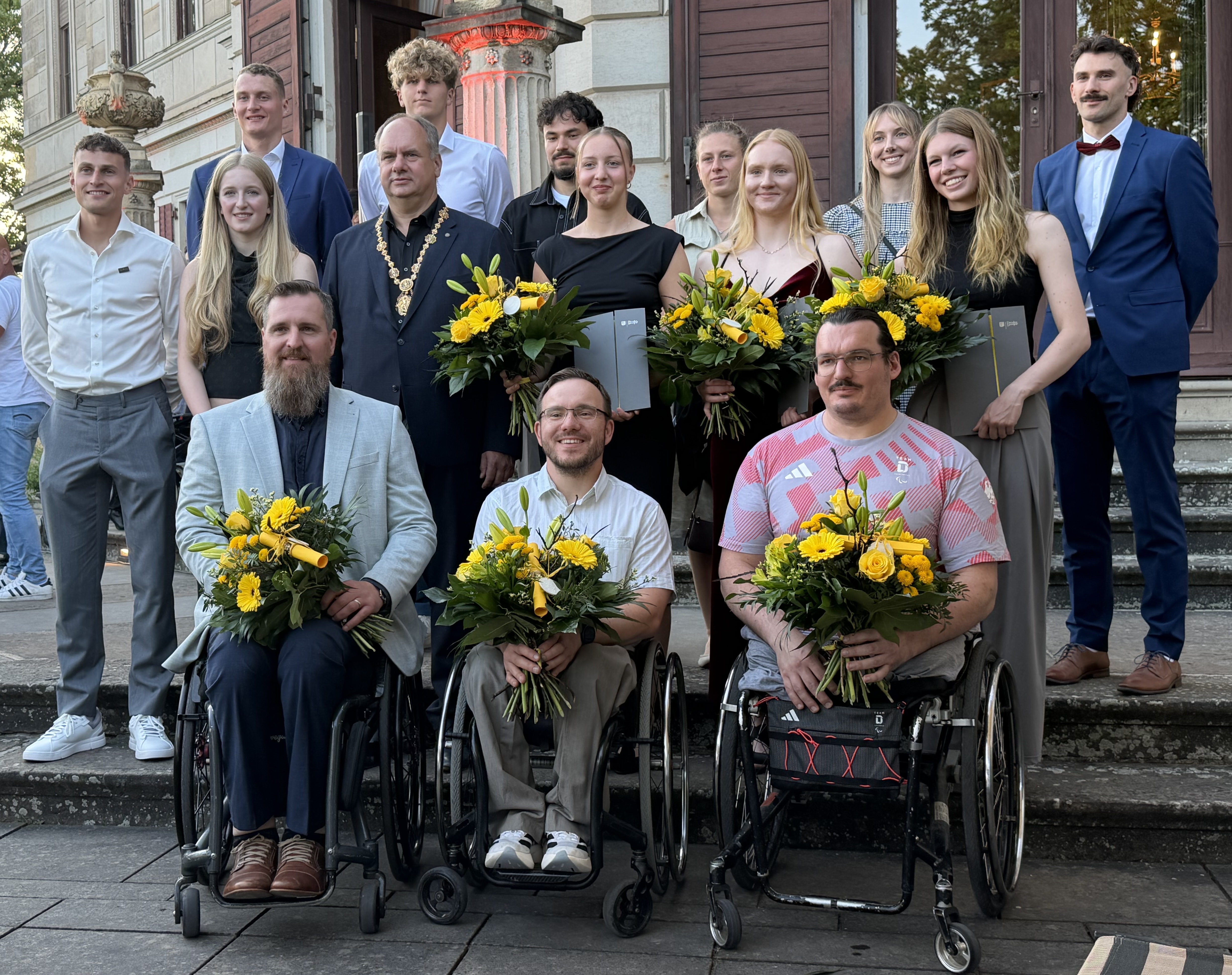 Gruppenfoto Stipendium Unvollständig
